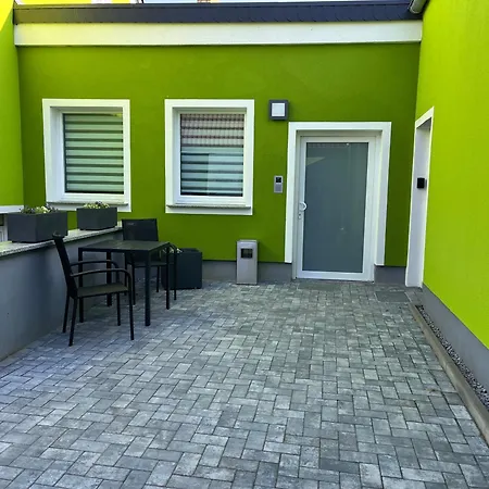Apartment Zum Schlosspark *