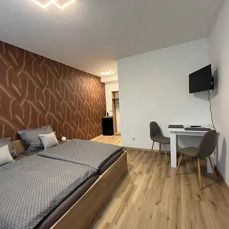 Zum Schlosspark * Lauchhammer